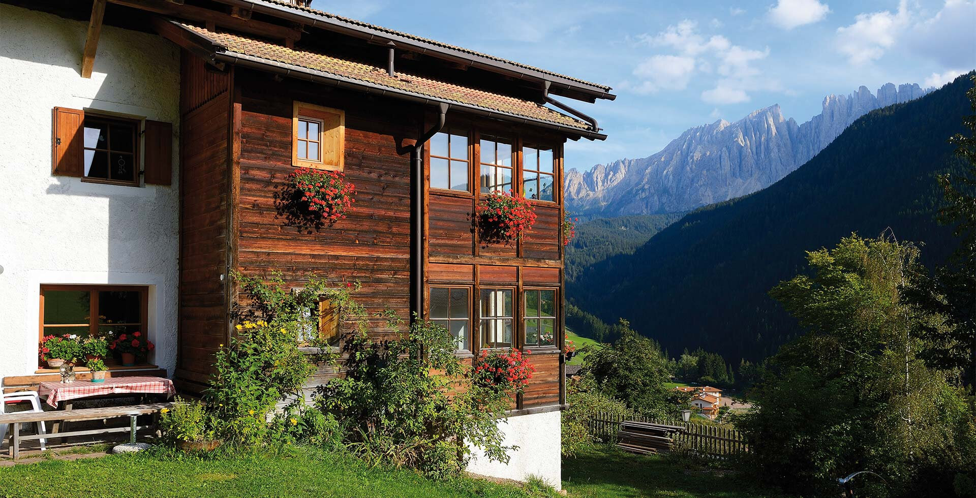 Ausblick Dolomiten Bauernhaus