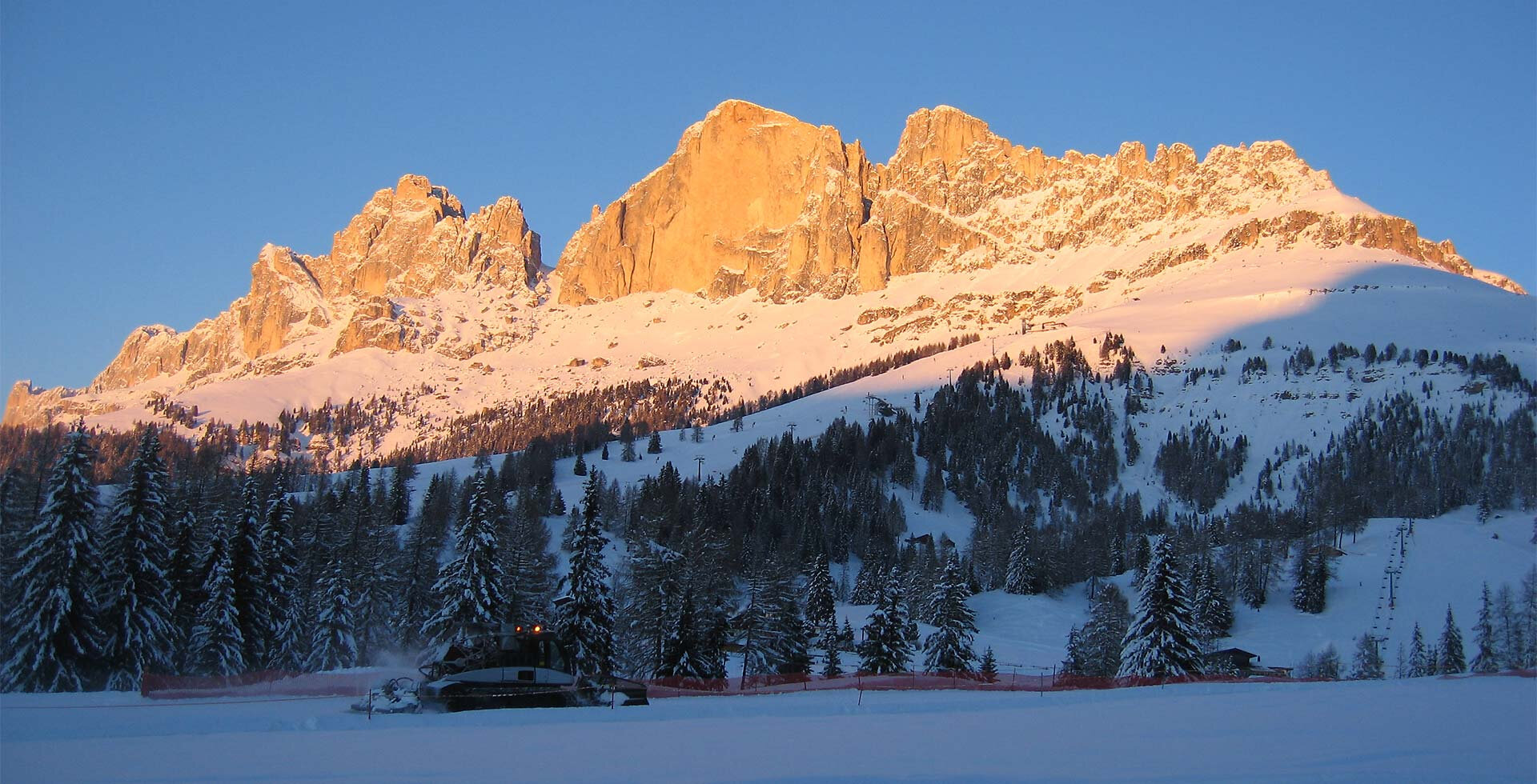 Winterurlaub in der Almhütte in den Dolomiten